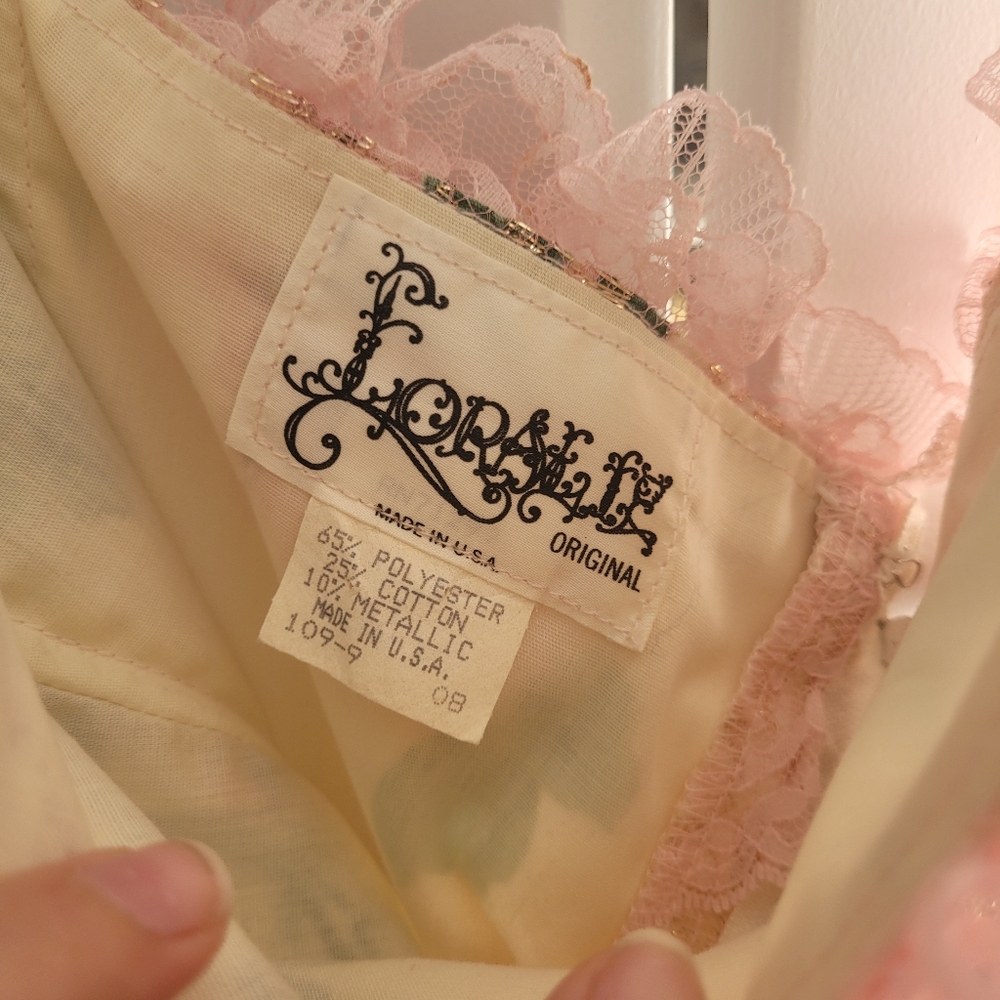 Loralie Original Pink Lace Dress - Picture 6 of 12